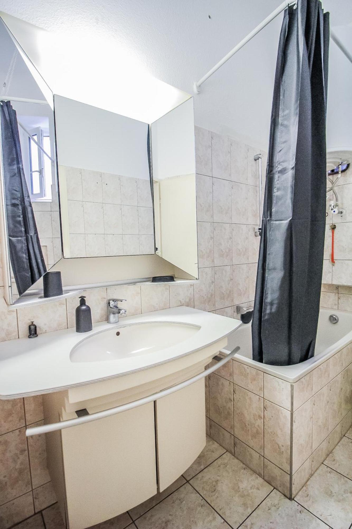 Comfortable Accommodations In The Alterlaa Area Lv5 Wina Bagian luar foto